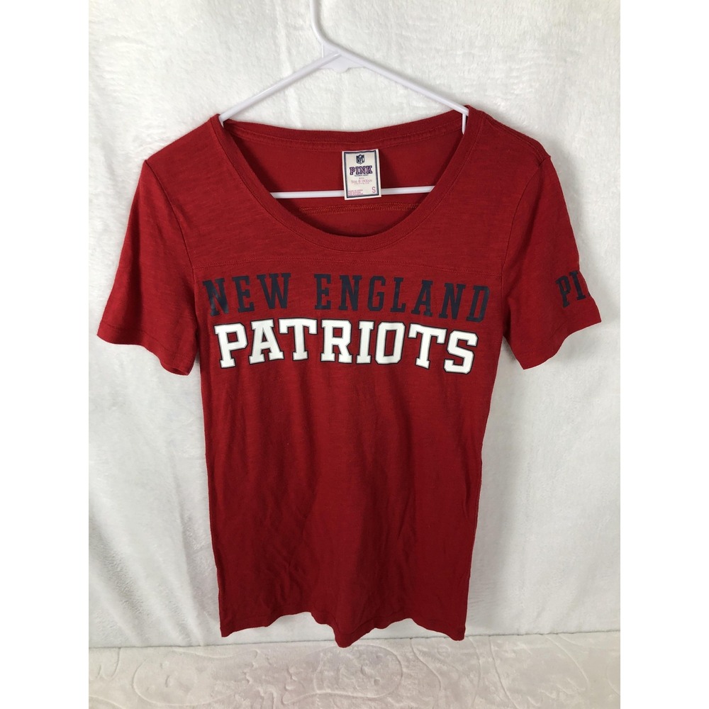 New England Patriots Shirt‎ Womens Small Red NFL Football Graphic T-Shirt Tee